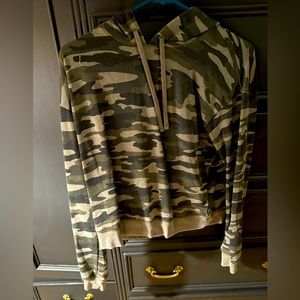 Long sleeve, lightweight sweatshirt